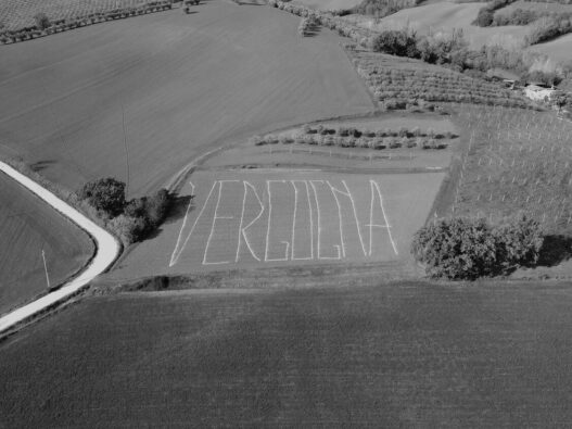 Chiara Antonelli, Vergogna / Shame, 2022. Photographic print on bamboo paper, 18 x 30 cm. Courtesy the artist.