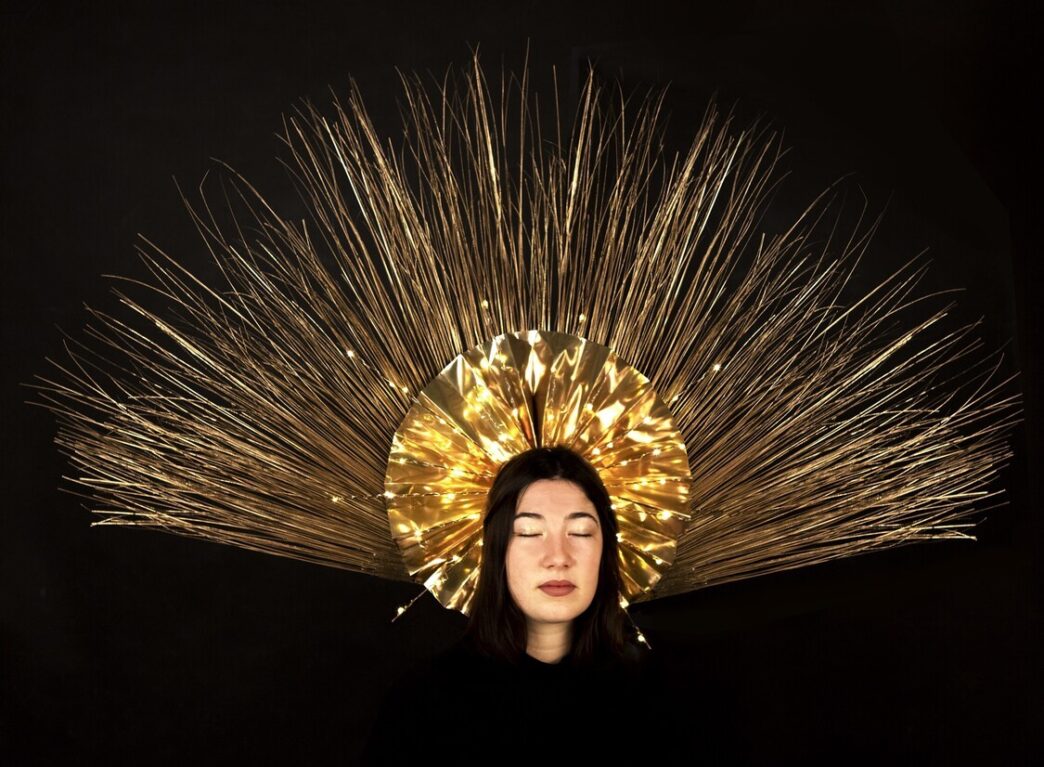 Bibi Forrer and Lavinia Grippa, Headdress Ecstacy, 2021. Photo: Bibi Forrer.