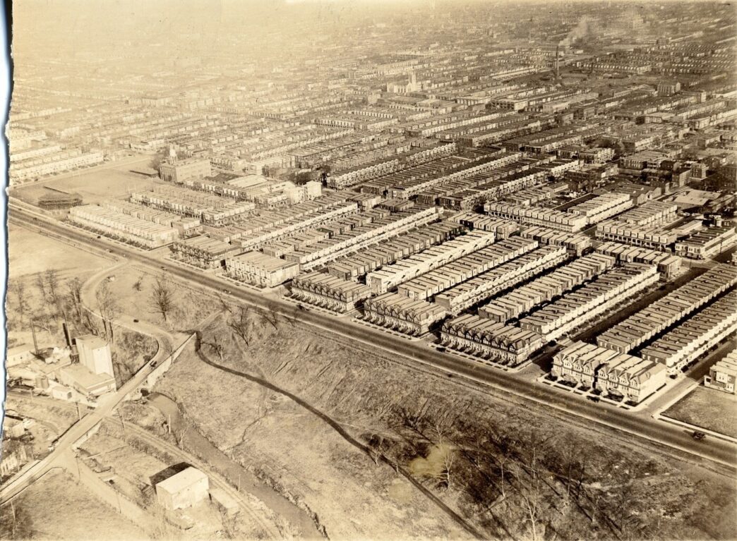 Aerial view of Philadelphia looking east from 63rd Street. Courtesy of the Special Collections Research Center, Temple University Libraries, Philadelphia. Date unknown.