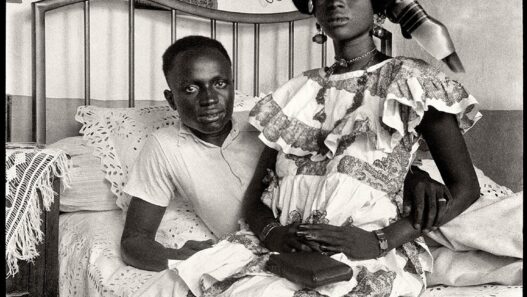 Macky Kane and Fatou Thioune, 1941. Self-portrait, scan from gelatin negative, 9 x 13 cm. Courtesy of Linguere Fatou Fall and Revue Noire.