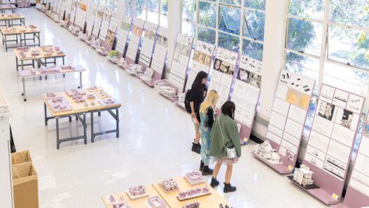 UCLA AUD students in Perloff Hall’s Studio.