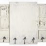 Antoni Tàpies, Portes i fletxes (Doors and Arrows), 1987. © Comissió Tàpies / Vegap. Photo: © FotoGasull, 2022.