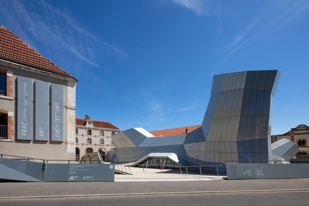 Frac Centre-Val de Loire, Turbulences by Jakob + MacFarlane. Photo: Martin Argyroglo.