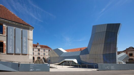 Frac Centre-Val de Loire, Turbulences by Jakob + MacFarlane. Photo: Martin Argyroglo.