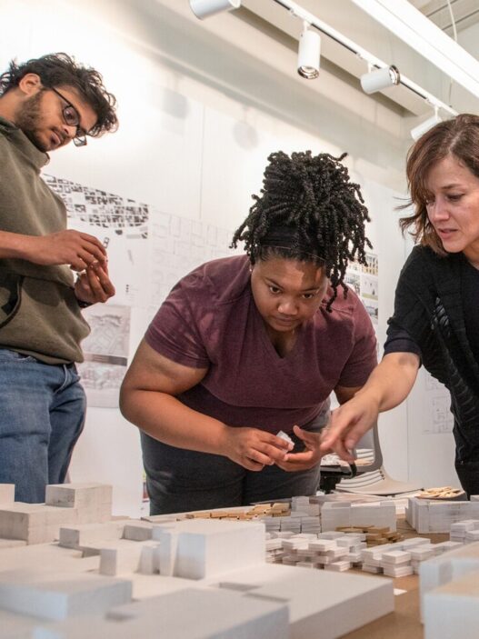 Professor Mónica Rivera, chair of graduate architecture programs at Washington University in St. Louis, discusses work with students in the Sam Fox School of Design & Visual Arts at WashU.