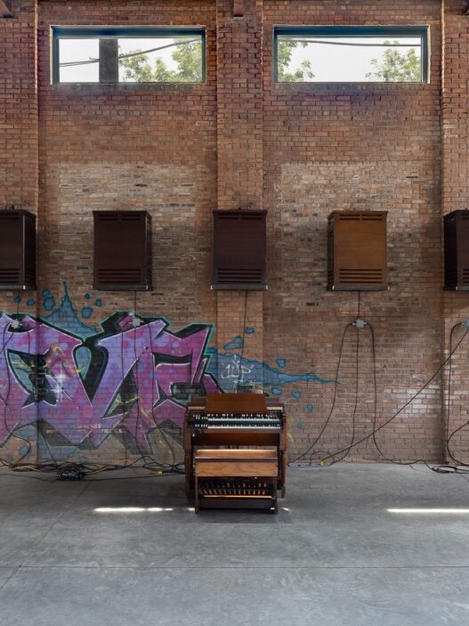 Cover Image: Theaster Gates, A Heavenly Chord, 2022. Leslie speakers, Hammond B3 Organ, sound, dimensions variable. © Theaster Gates. Courtesy the artist. Photo: Jim Prinz Photography