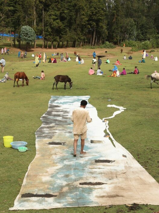 Robel Temesgen, performance at Gish Abay, 2023. From the series “Practising Water.”