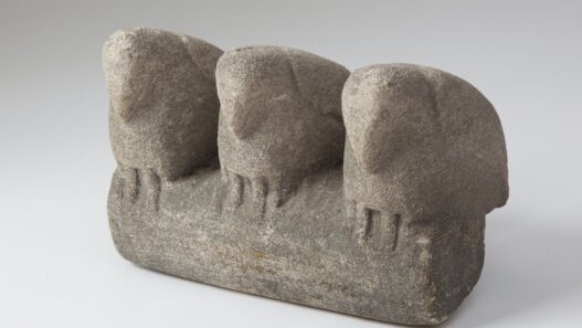 William Edmondson, Three Birds, 1935–40. 7.5 × 10 × 6 inches. Courtesy of The Collection of Jill and Sheldon Bonovitz. Promised Gift to the Philadelphia Museum of Art. outsider art fair.