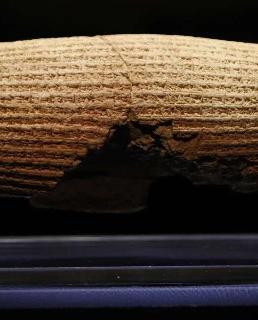 Babylonian Artifact Transfer Raises Concerns Amid Conflict