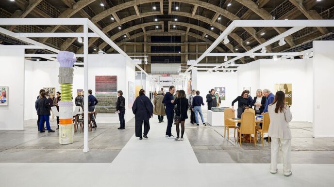 pplications Now Open for Art Brussels 2025: A Premier Contemporary Art Fair